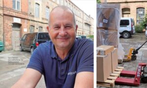 Sven Hansen, Geschäftsführer der Sanicus GmbH freut sich über den erfolgreichen Abschluss des CO2-Bilanzierungskurses bei The Future Living.