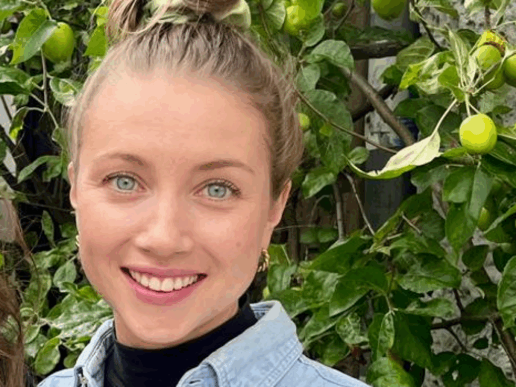 Rebecca Jaeger ist Nachhaltigkeitsmanagerin bei The Future Living